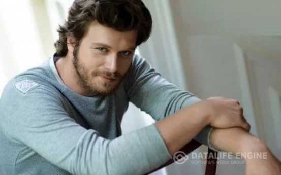 Кыванч Татлытуг снимается в роли отца