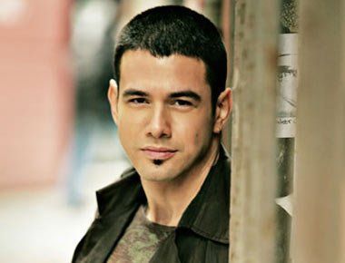 Турецкий актер Керемсем/Keremcem Турецкий актер Керемсем/Keremcem