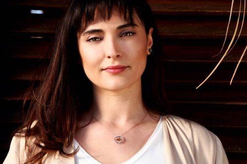 Турецкая актриса Аслихан Гюрбюз / Aslihan G&#252;rb&#252;z