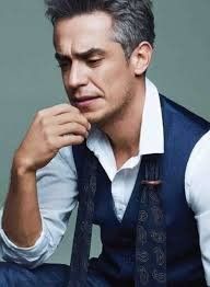 Турецкий актер Тугай Мерджан/Tugay Mercan Турецкий актер Тугай Мерджан/Tugay Mercan