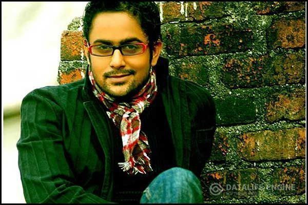 Индийский актер Варун Кханделвал/Varun Khandelwal Индийский актер Варун Кханделвал/Varun Khandelwal